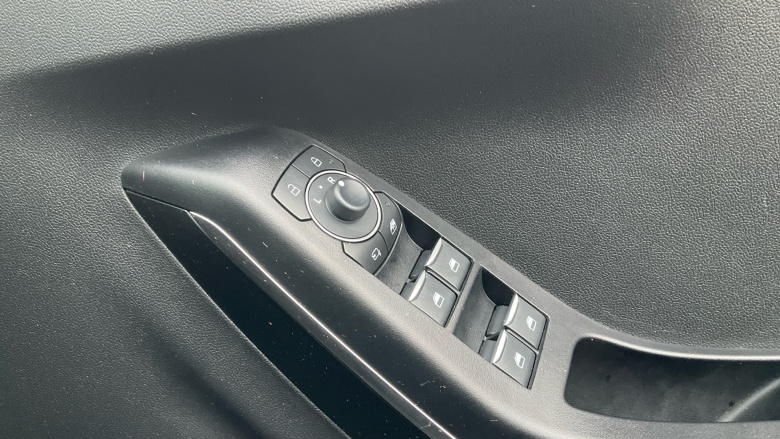 Ford Puma 1.0 EcoBoost Hybrid mHEV Titanium 5dr Petrol Hatchback